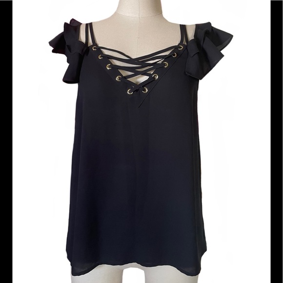 EXPRESS Women’s Off Shoulder Ruffle Top - Picture 1 of 2